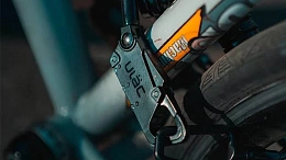 Велосипедный замок Ulac Valkyrie Carabiner Cable Lock White